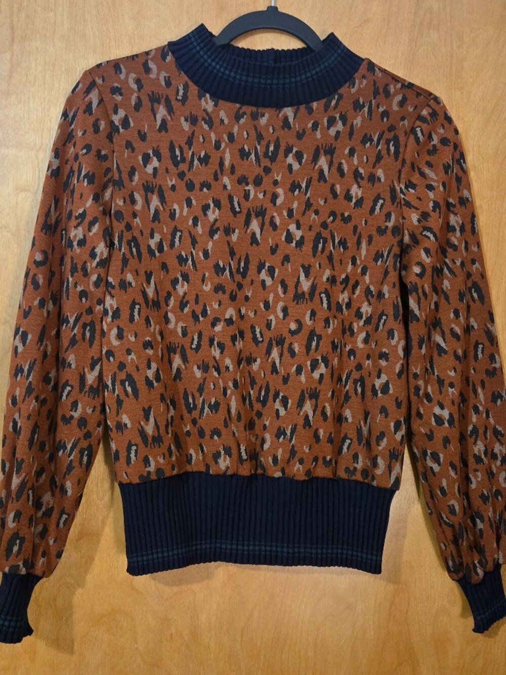 THML Brown Leopard Print Knit Sweater Mock Neck long Puff Sleeves Size Small